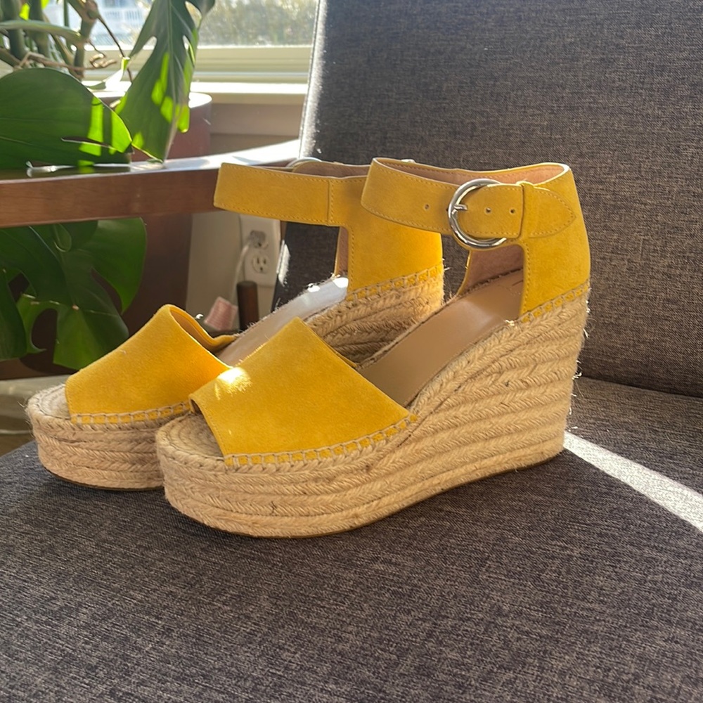 Never worn Marc Fisher espadrilles.